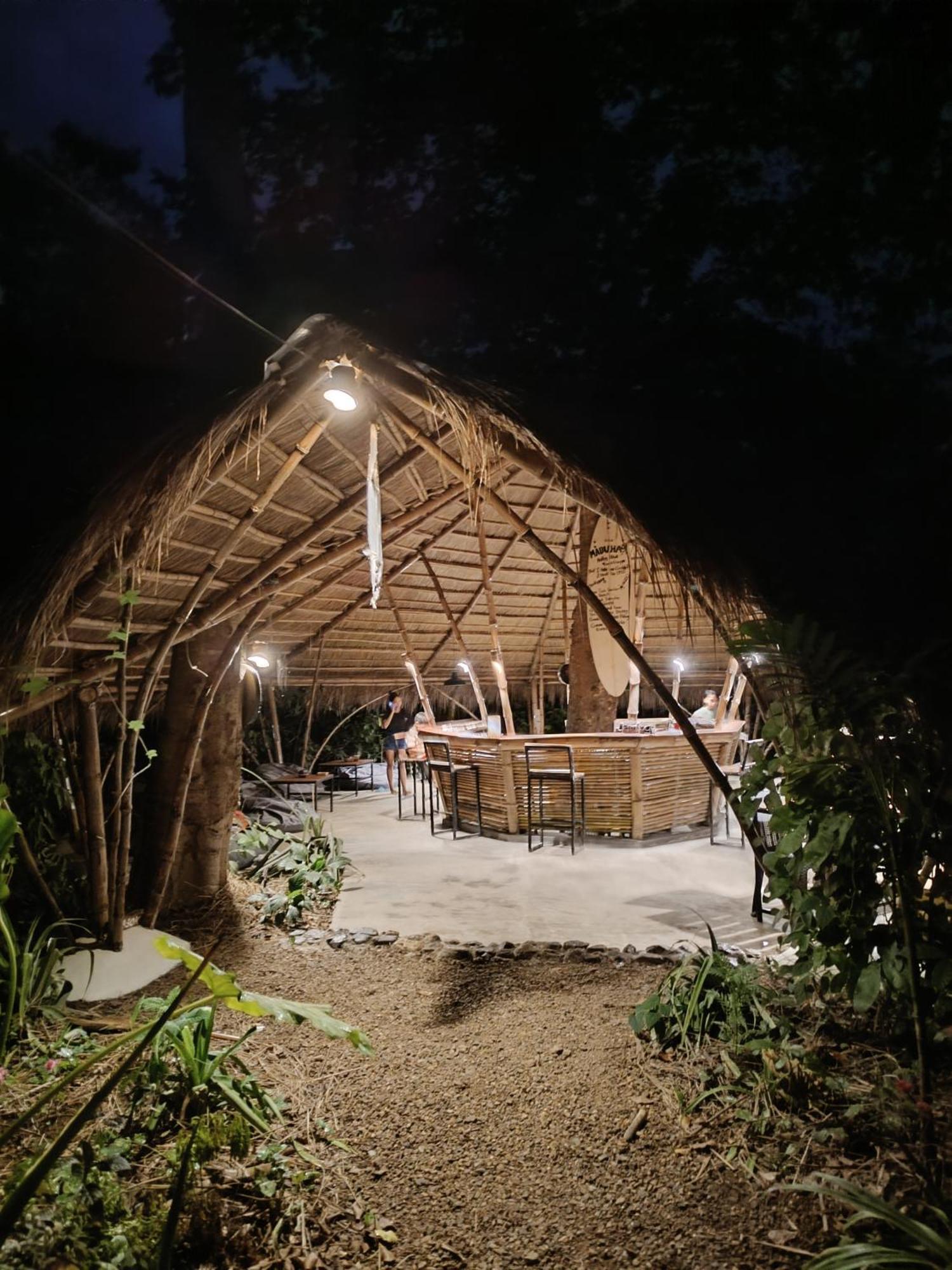 Ecocio Jungle Hostel Coron Exterior foto