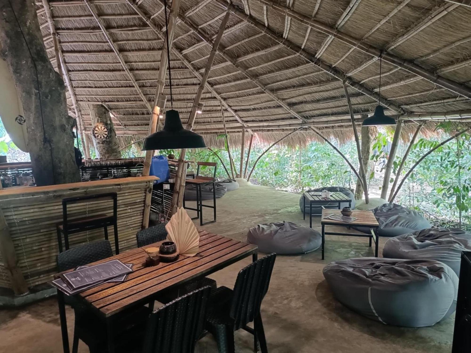 Ecocio Jungle Hostel Coron Exterior foto